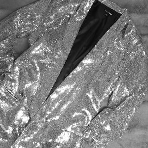 EUC (99% New) FashionNova Sequin Tux Blazer